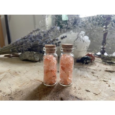 Természetes rózsaszín himalája só üvegcsében